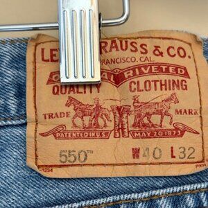 Levi Strauss & Co. Men's Jeans Cotton Blue Zip Solid Relaxed Straight 550